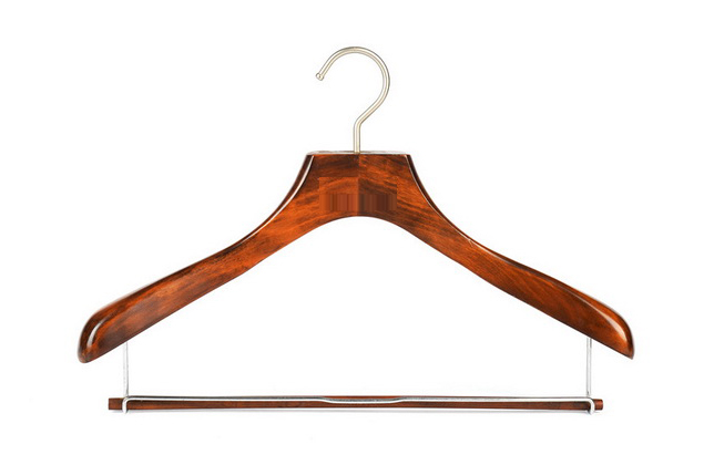 wooden-Extra-Wide-Shoulder-Hangers-for-Heavy-Coat-Sweater-Skirt-Suit-Pants-hangers-manufacturers-and-suppliers-in-india