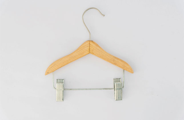 natural-wooden-kids-children-hangers-manufacturers-and-suppliers-in-india